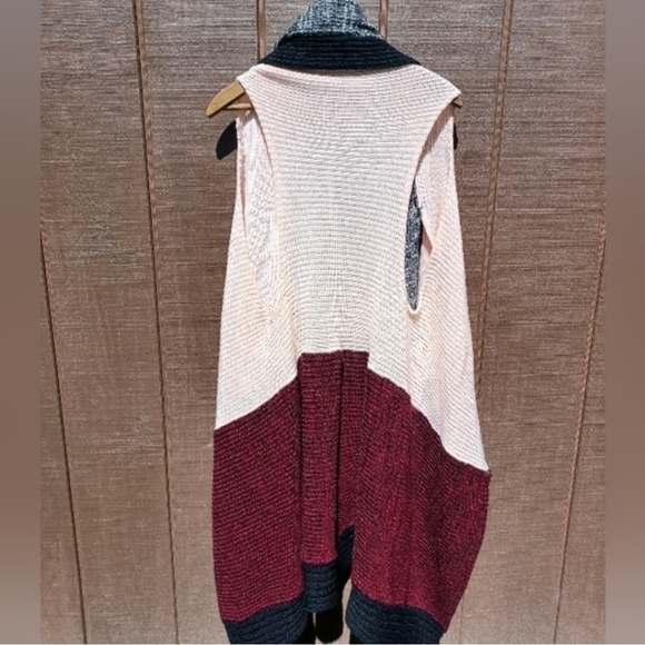 Free People Colorblock Open-Front Sleeveless Cardigan in Pink, Gray & Burgundy - Picture 2 of 8
